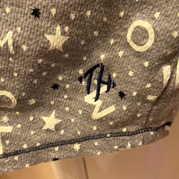 😴ONLY ONE! Tommy Hilfiger Nightshirt😴 - Picture 8 of 13
